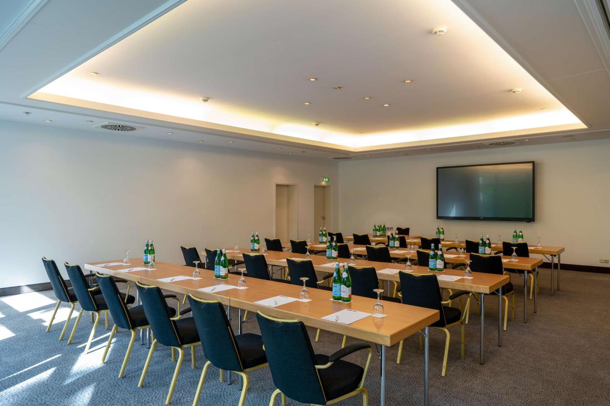 Hotel Park By Radisson 4*
