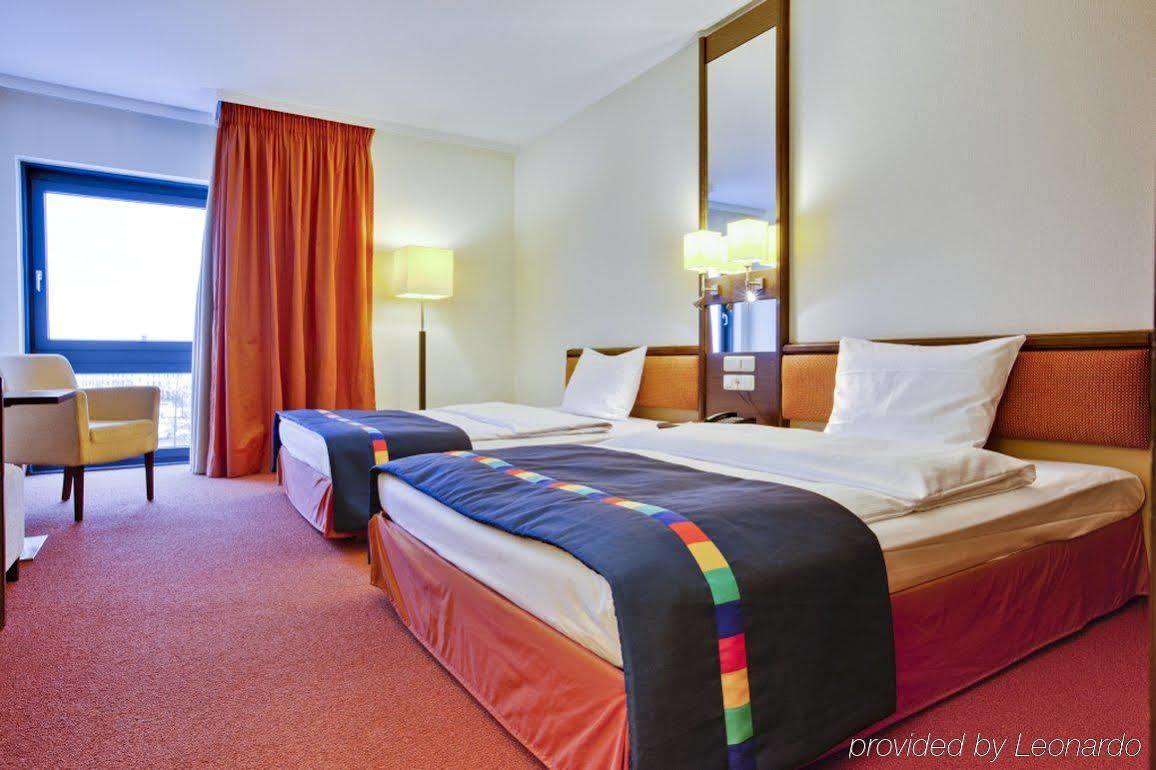 Park By Radisson Hotel 4*